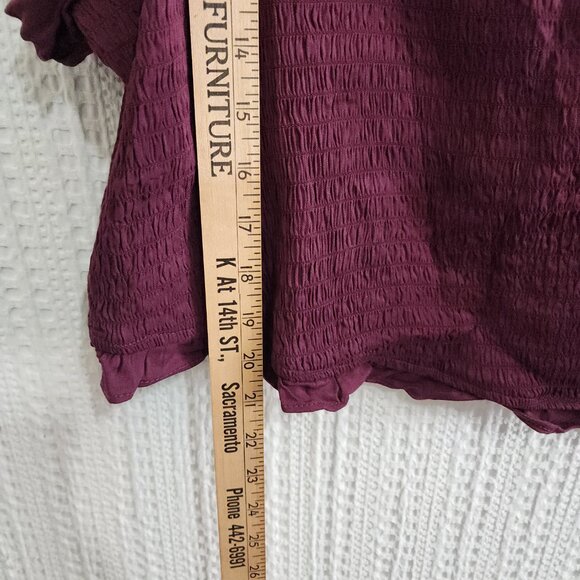 Torrid Stretch Challis Smocked Puff Sleeve Crop Top Burgundy Plus Size 5X NEW - Picture 13 of 13